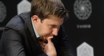 Карякин уступил Карлсену в третьем туре финального шахматного "Мастерса" в Бильбао
