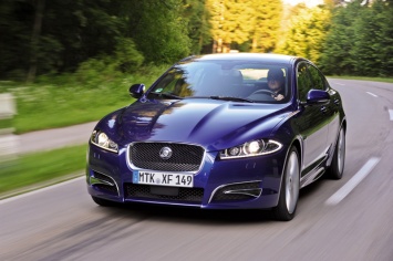 Jaguar анонсировал увеличенную версию XF