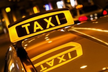 Ялтинский таксист пошел под суд за ложный донос на своего пассажира