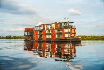 Перу: Роскошный круизный лайнер затонул в Амазонке