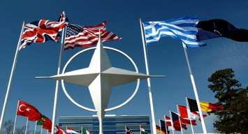 Масштабные чистки среди ВС Турции поставят под вопрос дальнейшее членство страны в НАТО - эксперт