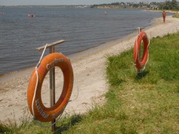 На пляжах Николаева норма кишечной палочки в воде превышена в пять раз