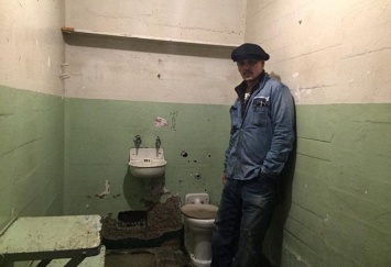 Джонни Депп в тюрьме Алькатрас