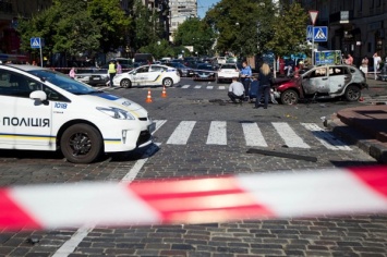 СМИ опубликовали видео закладки бомбы под автомобиль Шеремета