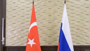 Россия возобновляет работу комиссии по торговле с Турцией
