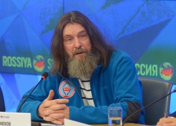 Федор Конюхов завершил кругосветное путешествие на воздушном шаре за 11 дней