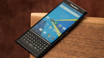 Американская организация FCC сертифицировала смартфон BlackBerry Rome