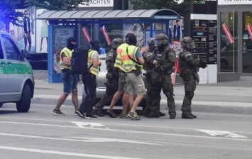 Стрельба в Мюнхене: полиция провела первые обыски