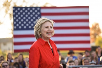 Клинтон назвала имя кандидата на пост вице-президента США с которым готова идти на выборы