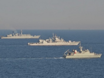Украинский фрегат провел совместные тренировки с кораблями стран НАТО