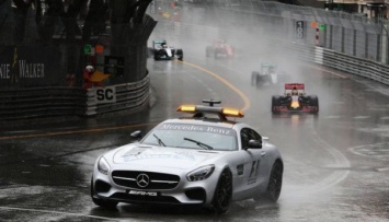 Старт квалификации «Гран-при Венгрии» отложен из-за сильного дождя