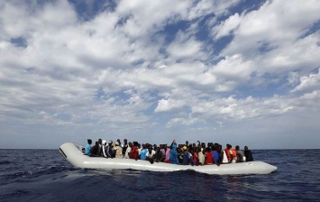 На ливийском берегу найдены тела 41 мигранта