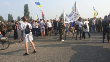 Одна из колонн "московского хода" уже возле Киева