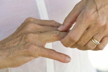 Ученые раскрыли причину хруста в пальцах