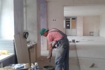 В ОШ № 5 Мирнограда (Димитрова) ведутся ремонтные работы