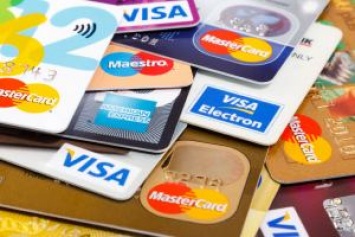 ОАЭ: Эмират Абу-Даби отменяет дополнительный сбор за оплату кредитной картой