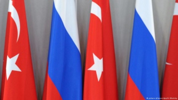 Вице-премьер РФ выступил за размораживание связей с Турцией