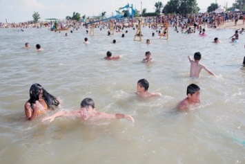 На одесских пляжах хотят установить эко-пепельницы (ФОТО)