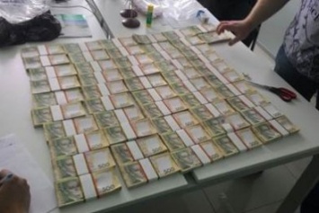 Задержанный на взятке в 2,5 млн. грн глава сельсовета на Сумщине вернулся к работе