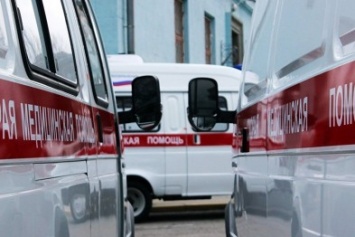 Водители симферопольской «скорой» пожаловались депутату на мизерные зарплаты