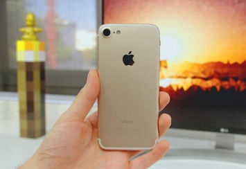 Цена iPhone 7 снизится на 100 долларов по сравнению с предшественниками