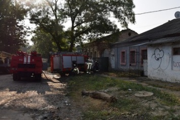 В центре Николаева сгорел дом, есть погибший (ФОТО)