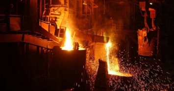 В оккупированный Крым резко сократились отгрузки металлургической и трубной продукции из РФ