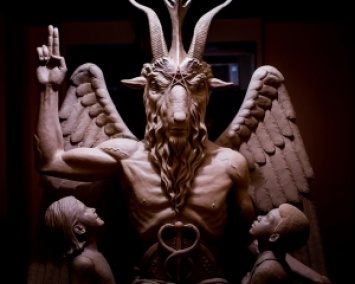 В Детройте открыли бронзовую статую Сатане (ФОТО)