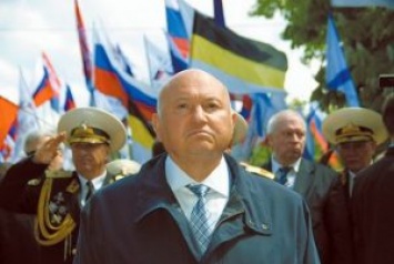 Адмирал Комоедов: Заксобрание Севастополя затягивает предоставление Лужкову звания почетного гражданина