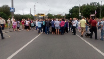 Полтавчане угрожают перекрыть дорогу на Сорочинскую ярмарку (видео)