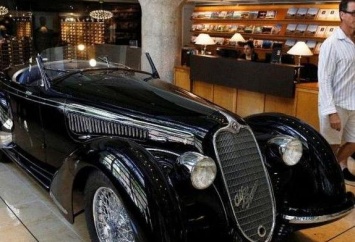 На аукционе за $15 млн продадут легендарный Alfa Romeo Spider