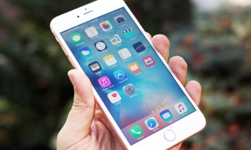 ФАС заподозрила Apple в координации ценового сговора при продажах iPhone в России