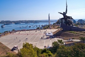 В Севастополе ограничат движение транспорта в День ВМФ