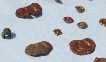 На Полтавщине харьковские археологи нашли скифское золото (фото, видео)