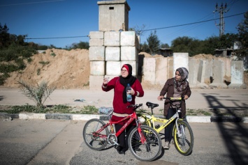 Иранских женщин арестовали за езду на велосипедах