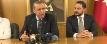 Эрдоган пообещал отозвать иски об оскорблениях в его адрес