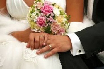 Мариупольцы смогут зарегистрировать брак в день подачи заявления