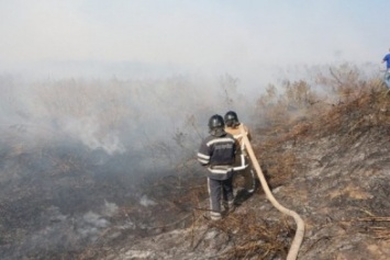 За последние сутки пожарные на Херсонщине тушили возгорания 31 раз