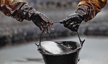 Цена нефти упадет ниже $40 за баррель из-за сланцевой добычи в США