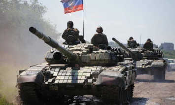Россия стягивает в Иловайск тяжелую технику