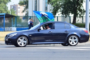 Автомобилисты не смогут проехать по Ильинке из-за Дня ВДВ