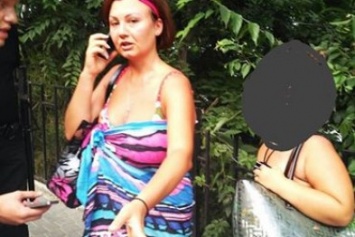 В Одессе на улице мама жестоко избила ребенка: девочка истошно кричала (ФОТО)