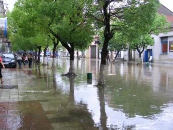 Столицу Абхазии затопил мощный ливень