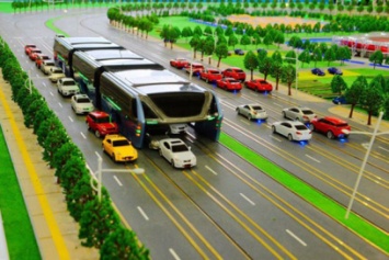 В Китае испытали портальный автобус