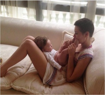 Мария Кожевникова поделилась трогательным снимком своего пятимесячного сына