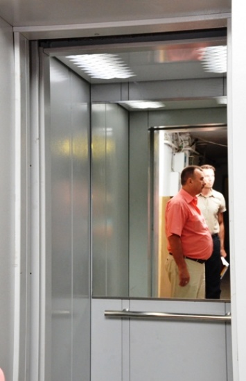 В Одессе модернизировано и заменено 299 лифтов
