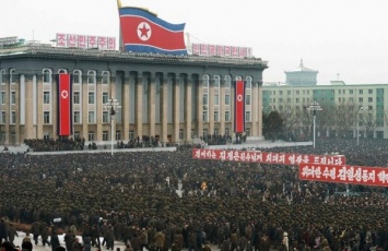 Северная Корея намерена установить свой флаг на Луне