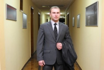 Анатолия Жука снова уволили, когда он пытался попасть в собственный кабинет (ВИДЕО)