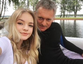 Дочь Дмитрия Пескова экстренно госпитализирована
