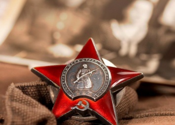 Ветерана ВОВ спустя 73 года наградили орденом Красной Звезды